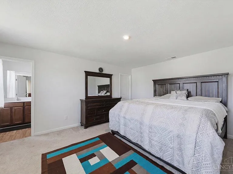175 Skyway Dr — Photo 20