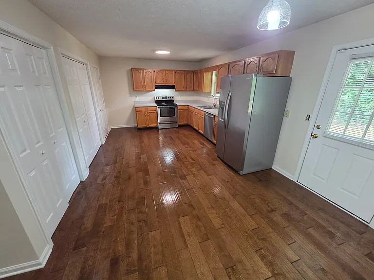1233 Berdine Way — Photo 20
