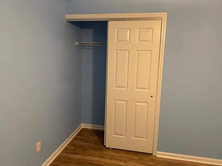 187 Crete Ct — Photo 16