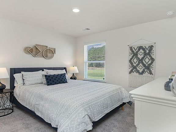 4th image of 113 Arbor Crest Lane