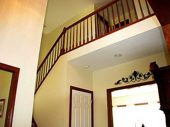 2nd image of 110 Heartland Dr