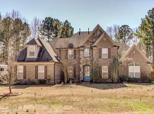 11091 Andrews Park Dr, Olive Branch, MS 38654