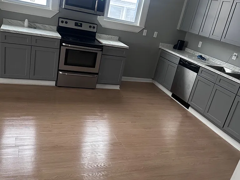 1153 Lemoyne Ave — Photo 5