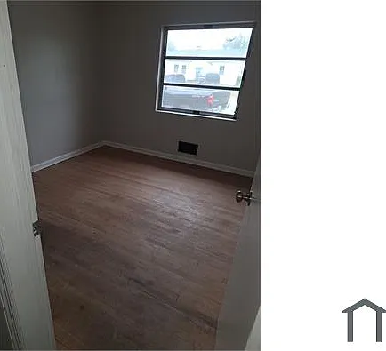 2025 Olive Rd — Photo 12