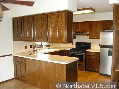 3rd image of 11424 Ivywood St NW