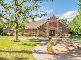 600 Greenwood Rd, Decatur, TX 76234