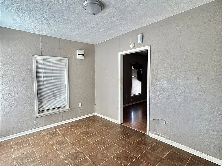 510 E Richard Ave — Photo 5