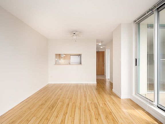4th image of 1148 Heffley Cres #1301