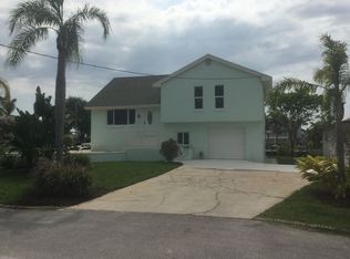 13819 Mattix Ave, Hudson, FL 34667