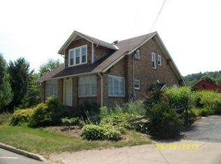 436 S Market St, Loudonville, OH 44842