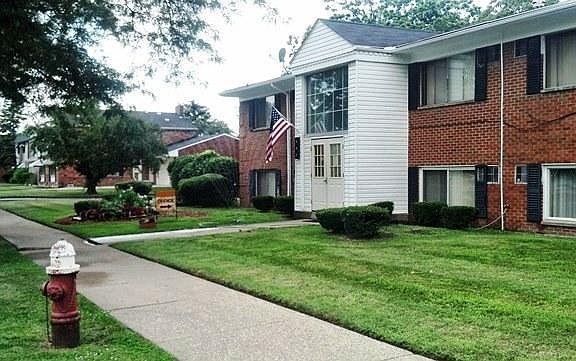 2nd image of 225 Gerald St #16