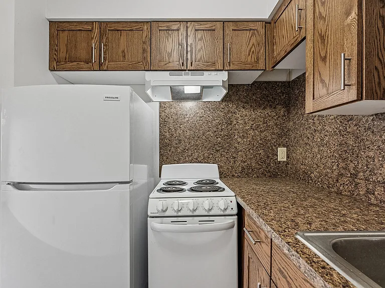 Marcy Park Student Housing Co-op — Photo 7