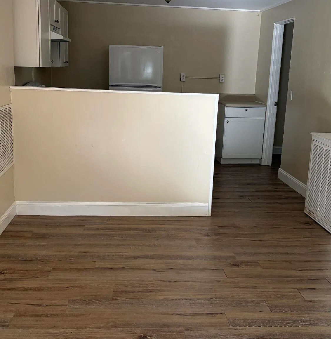 2 bed, 1232 sqft, $850 — Photo 2