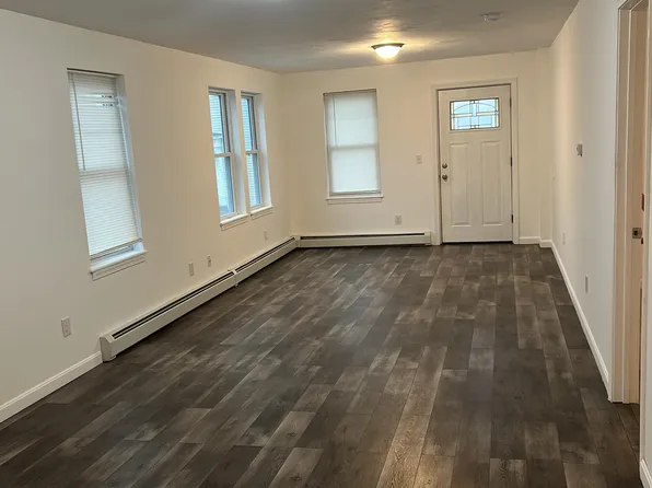 193 Harrison St Floor 1, Pawtucket, RI 02860