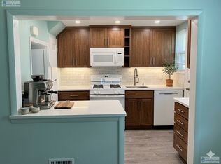 16 Grant Ave Unit 16, Watertown, MA 02472