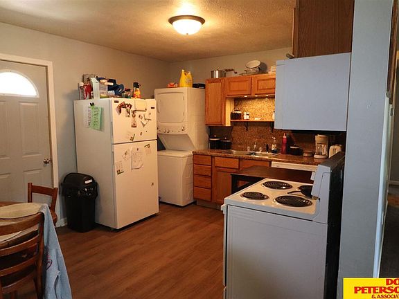 5th image of 130 North Dr