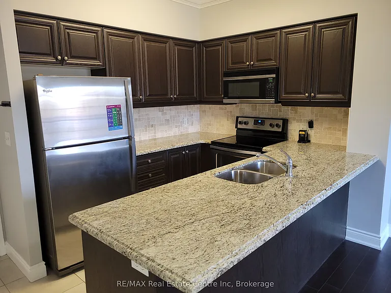 1440 Gordon St #105 — Photo 3
