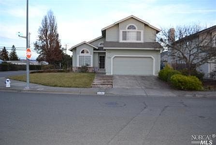 2nd image of 2191 Longhorn Cir