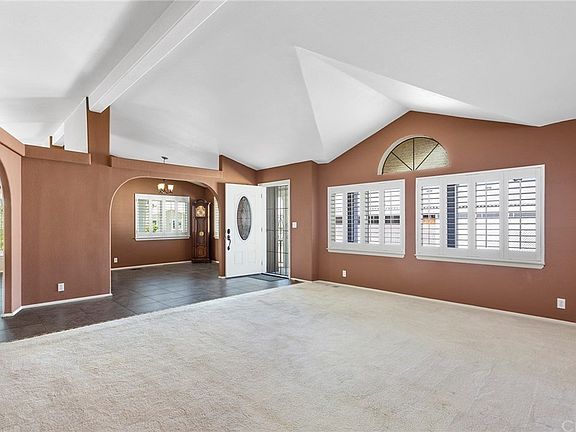3rd image of 28950 Calle Alta