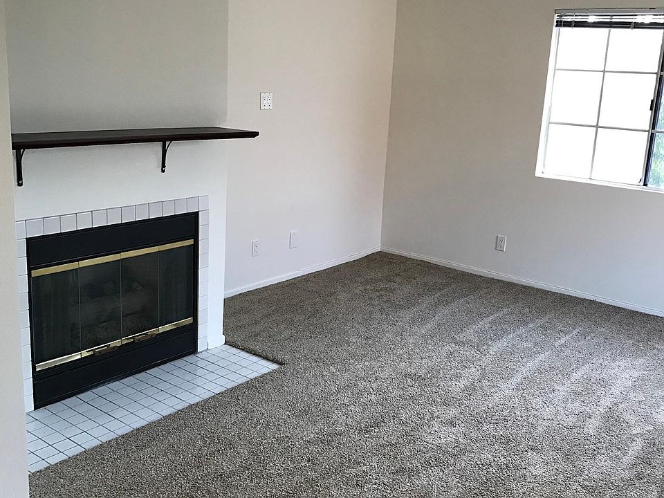 Gas fireplace in oversized living area