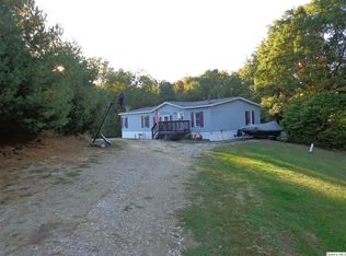 1005 E 2200th St, Liberty, IL 62347