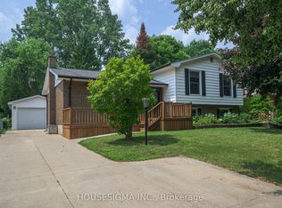 47 Scotchpine Cres E, London, ON N6G 2E1