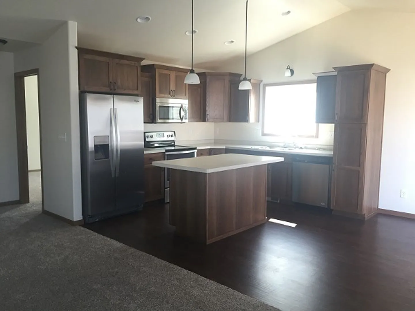 3 Bed 2 Bath Twin Home — Photo 4