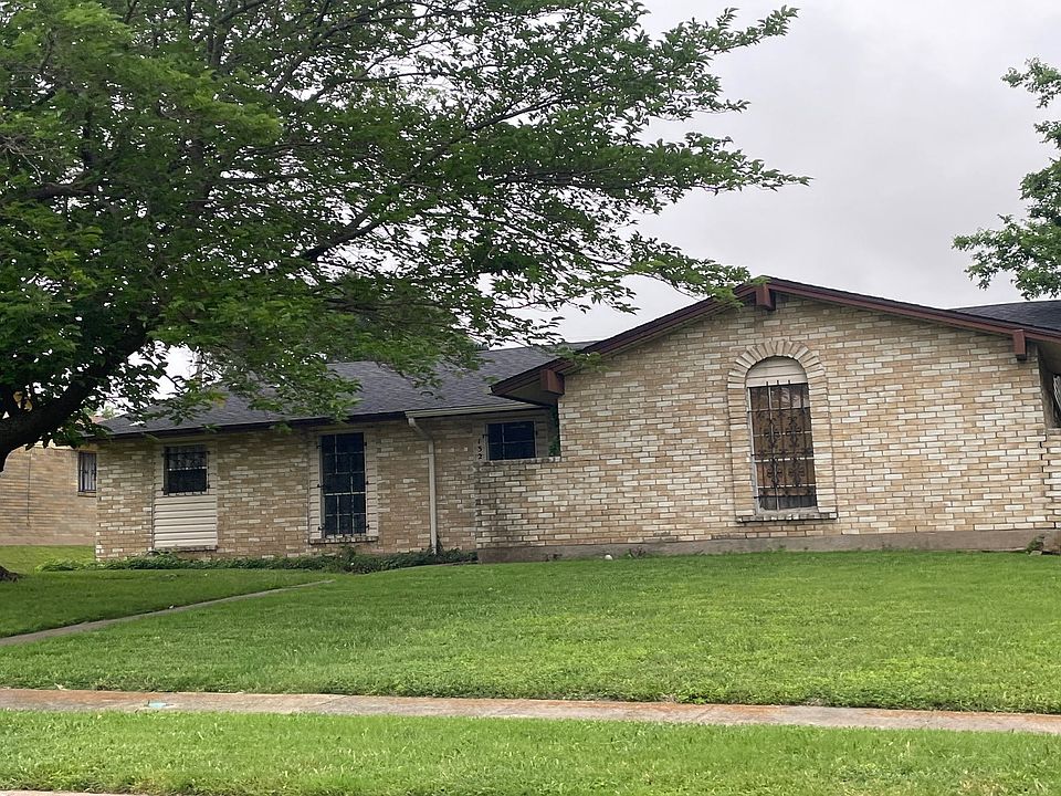 1st image of 1326 Aldenwood Dr