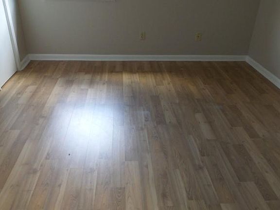 5th image of 2208 SE Glover St