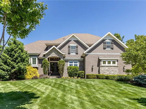 5008 W 141st Ter, Leawood, KS 66224