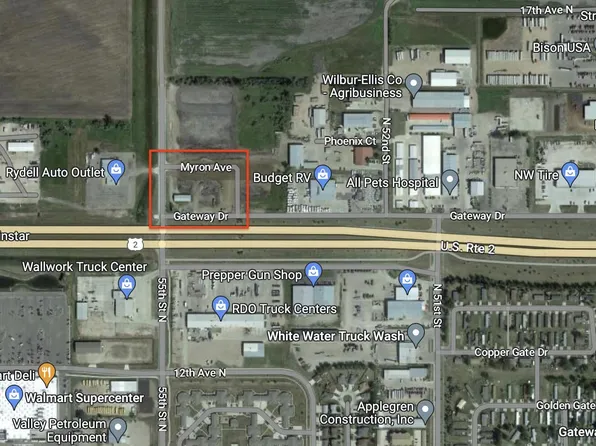 5450 Gateway Dr, Grand Forks, ND 58203