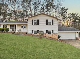 758 Swamp Creek Dr, Jonesboro, GA 30238