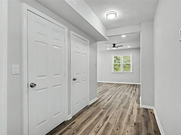 5th image of 2517 Hale St #B