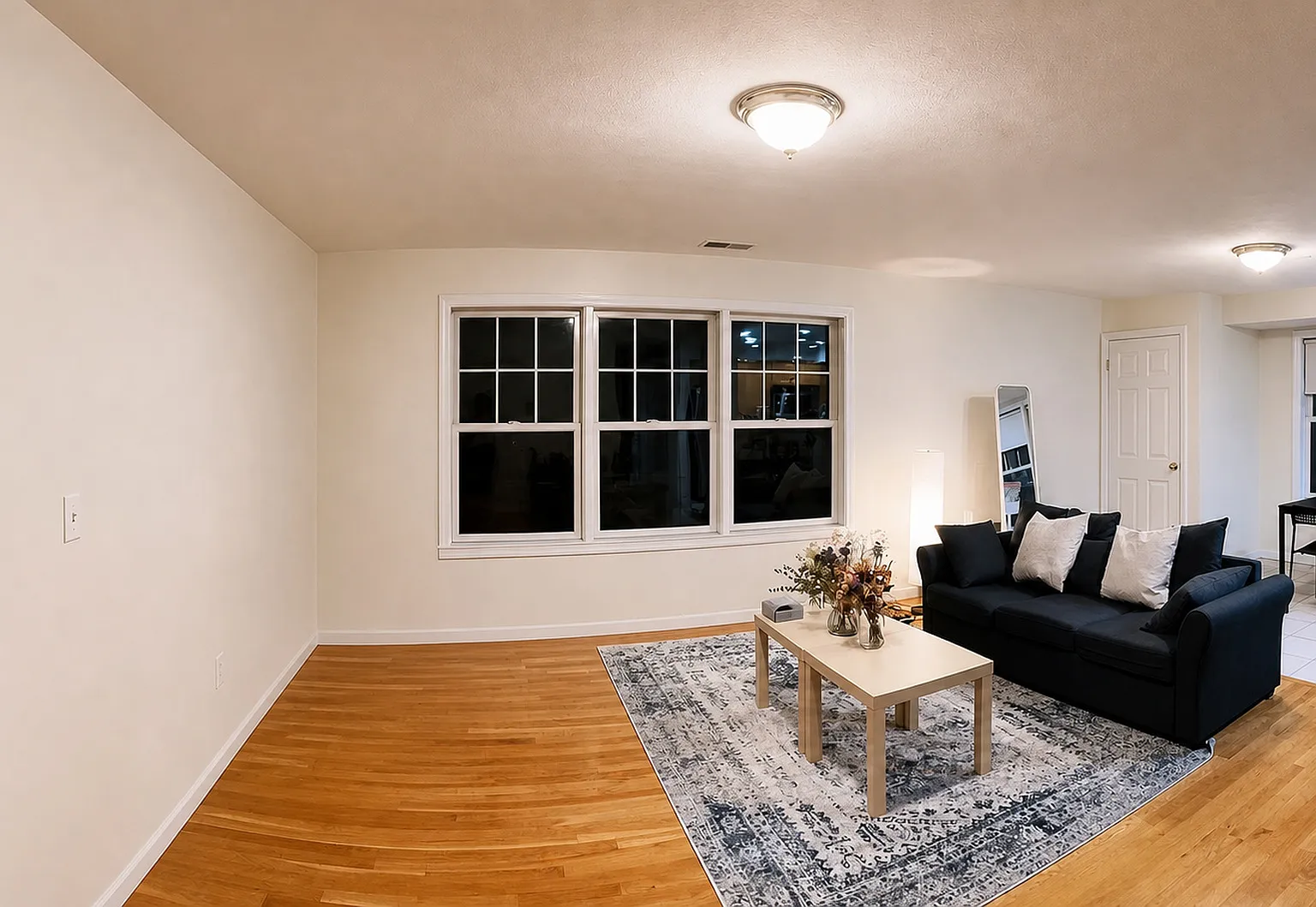 2 bed, 1134 sqft, $2,850 — Photo 2