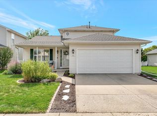 623 Erin Dr, Champaign, IL 61822