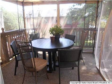 5th image of 23 Acorn Ct