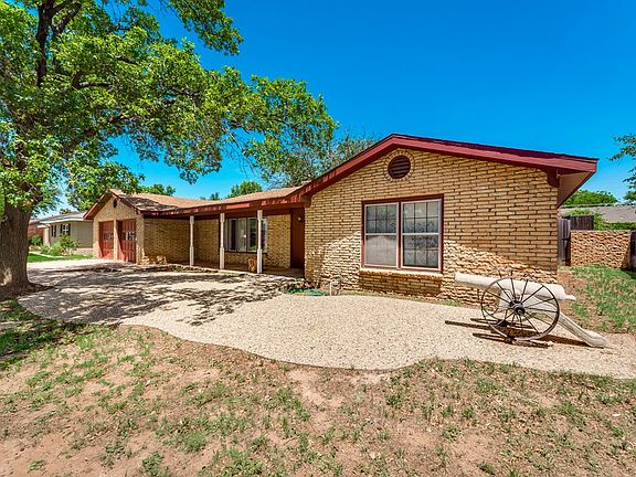 2nd image of 2818 Durant Dr
