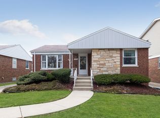 2226 S 4th Ave, North Riverside, IL 60546