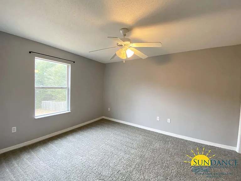 156 Cabana Way — Photo 8