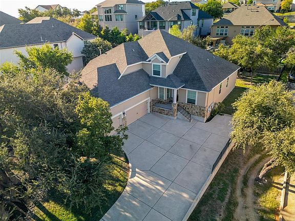 2nd image of 15201 Joseph Dr