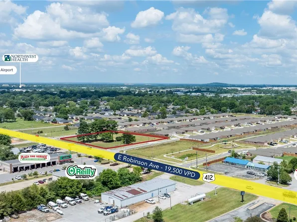 3018 E Robinson Ave, Springdale, AR 72764