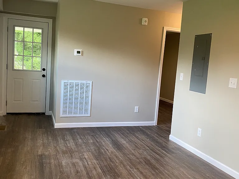 124 Viking Rd #124 — Photo 2