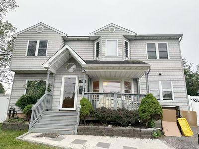 203 29th Street, Lindenhurst, NY, 11757