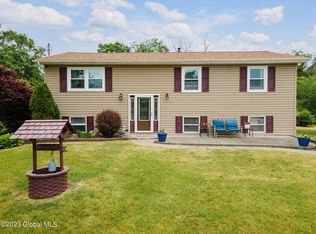 141 Horstman Dr, Scotia, NY 12302