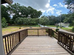 3335 Hillside Dr, Snellville, GA 30078