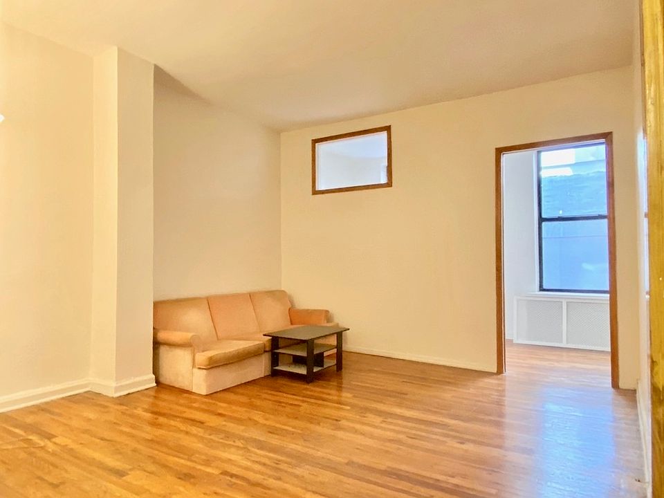 1st image of 111 E 31st St #5
