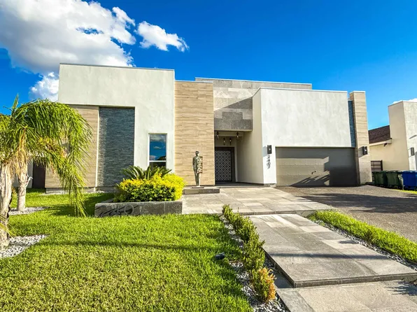 2407 Norman Mailer Dr, Laredo, TX 78041