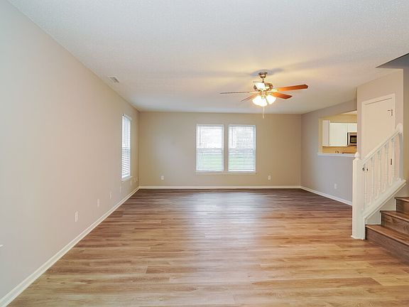 5th image of 12337 Bearsdale Dr