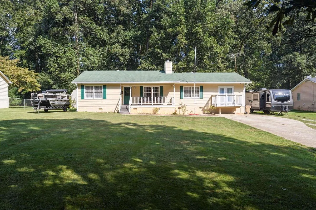 95 Scott Blvd photo 1