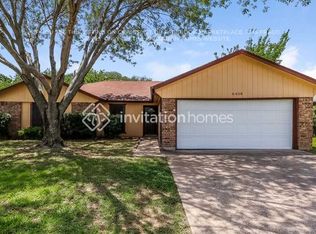 6408 Big Springs Dr, Arlington, TX 76001